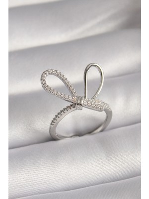 Pazarcan Pirinç Gümüş Renk Zirkon Taşlı Düğüm Model Kadın Yüzük