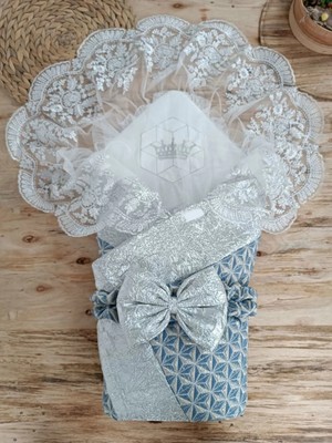 DMR Elegance Yenidoğan Piramit Desenli Güpür Işlemeli Bebek Battaniyesi Kundak Gümüş