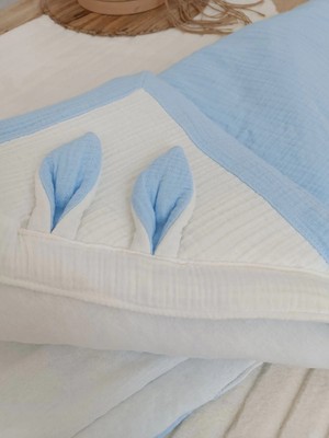 DMR Elegance Yenidoğan 4 Kat Müslin Kumaş Kulaklı Patili Fiyonk Bebek Battaniyesi Kundak Mavi