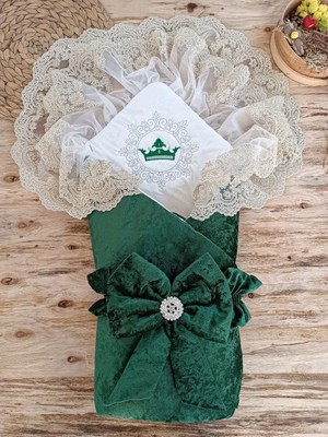 DMR Elegance Yenidoğan Saray Kadife Taç Nakışlı Inci Fiyonklu Çift Dantel Duvak Trilüks Kundak Bebek Battaniyesi Yeşil
