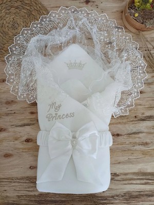 DMR Elegance Yenidoğan Sahra Taç Benim Prensesim Nakışlı Kundak Bebek Battaniyesi Ekru