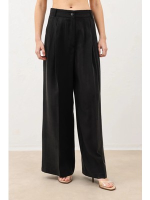 Antioch Siyah Pileli Palazzo Kadın Pantolon