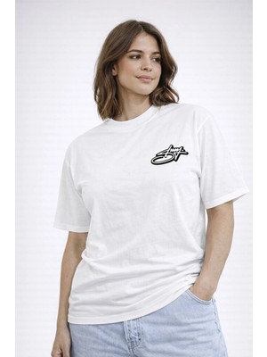 Camblys Unisex Logo Yazı Graffiti Tarzında Ön Baskılı Oversize Kalın Kumaş Bol Kesim Pamuklu T-Shirt