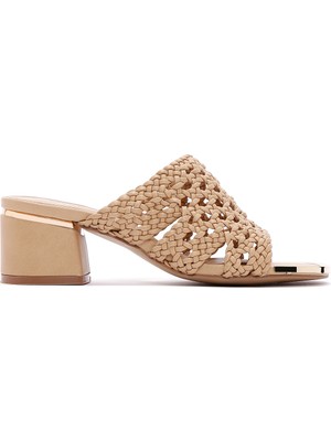 Derimod Kadın Bej Örgülü Kısa Kalın Topuklu Terlik 26SFE460818