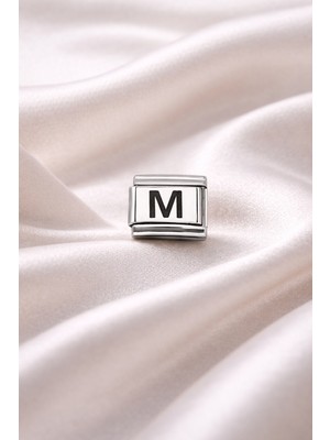 Nomination Uyumlu M Harf Charm | Çelik Bileklik Aksesuarı | Kişiye Özel Harf Modülü | Minimal &amp; Şık