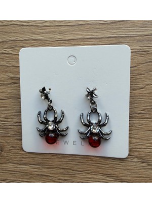 Metal Giyim Örümcek Yıldız Detaylı Gotik Tarz Taşlı Küpe