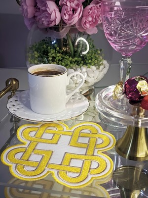 AGBTREND 2li Sarı Sonsuz Aşk Kelt Düğümü Sembol Tasarımlı Modern Kokteyl Kahve Sunum Peçetesi 15CM