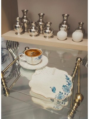 AGBTREND 2 Adet Pip Royal Uyumlu Mavi Beyaz Nakışlı Lüks Keten Sunum Peçetesi 15X15CM