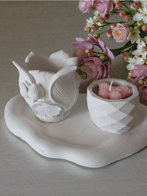 Doğal Lotus ve Geometrik Tasarım 3’lü Dekoratif Obje Seti – El Yapımı Beton Mumluk ve Saksı