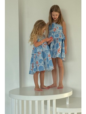 SheShe Mavi Yaprak Desenli Pamuklu Askılı Kız Çocuk Elbise