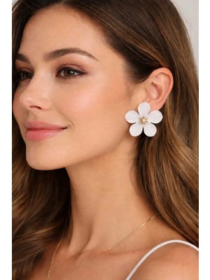 Banum Luxury Çiçek Temali Beyaz Çelik Küpe