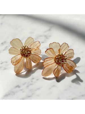 ALS Tasarım Dünyası Kadın Krem Renk Akrilik Model Çiçek Küpe En:5 Boy:5 cm