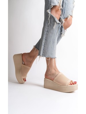 Pabucmarketi Ten Triko Hasır Görünümlü Kadın Dolgu Topuklu Terlik