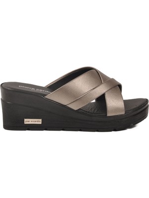 Pierre Cardin Platin Kadın Dolgu Topuk Terlik