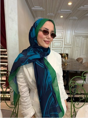 Meda Scarfs Lacivert-Yeşil Çizgi Desen Tesettür Şal-Eşarp | Mosslight