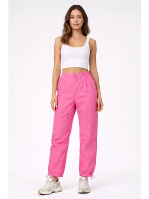 Glam Love Kadın Paraşüt Kumaş Pantolon Bel ve Paça Ayarlanabilir Lastikli Spor Pantolon - Pembe
