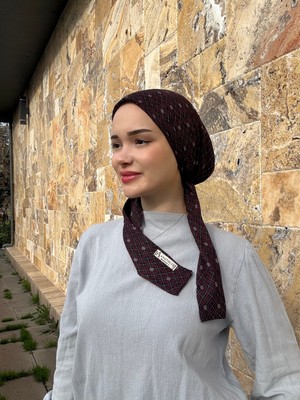 Anatölye Kırmızı-Siyah Ekose Tülbent Eşarp Bone - Kaymaz Terletmez (Kaymayan)