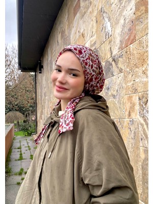 Anatölye Beyaz Bordo Çiçek Desen Tülbent Eşarp Bone - Kaymaz Terletmez (Kaymayan)