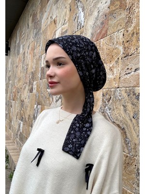 Anatölye Siyah Mavi Çiçek Desen Tülbent Eşarp Bone - Kaymaz Terletmez (Kaymayan)