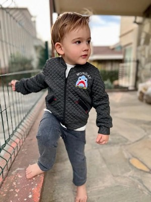 DMR Elegance 4-5-6 Yaş Kot Pantolonlu Pilot Mont Uzun Kollu Penye Sweat 3lü Erkek Çocuk Takımı Füme