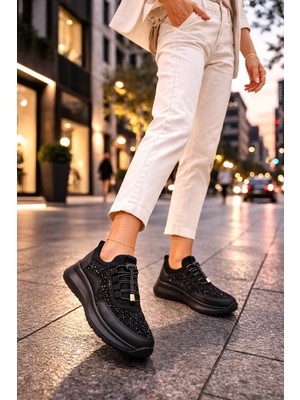 Slipcat Kadın Taş Işlemeli Akıllı Bağcıklı Sneaker Kalın Taban Spor Ayakkabı