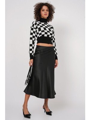 15806 Saten Etek - Siyah