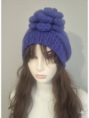 Hobi Universe El Örgüsü Kadın Bere - Mor Renk Fıstık Modelli Ponpon Detaylı Yünlü Kışlık Şapka