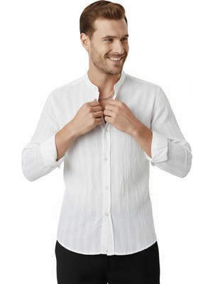 Deepsea Beyaz Çizgi Dokulu Hakim Yaka Rahat Kalıp Kırışık Viskon Keten Erkek Gömlek 2602621