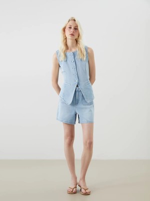Lc Waikiki Yeni Sezon Standart Fit Kadın Jean Şort