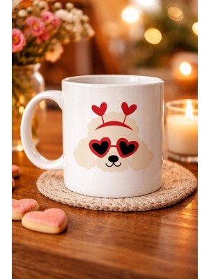 Maarketim Kalpli Gözlü Sevimli Poodle (Kaniş) Tasarımlı Porselen Kupa Model 51 – Aşk Dolu, Tatlı ve Eğlenceli Hediye