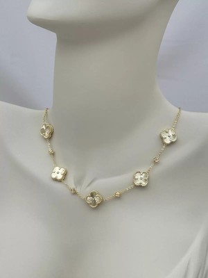 Luseda Kararmaz VIP Çiçek Figürlü Gold 45+5 cm Ayarlanabilir Kolye