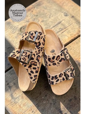 Land Of Cork Kadın Leopar Desenli Anatomik Terlik – Doğal Mantar Taban Hakiki Süet Deri Ark Destekli Ortopedik Günlük Terlik
