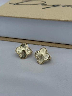 Luseda Kararmaz VIP Gold Büyük Çiçek Figürlü Kadın Küpe