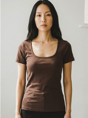 Derin Yaka Penye Modal Crop T-Shirt