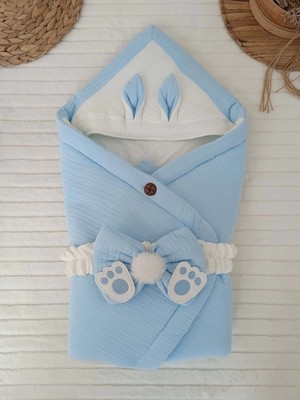 DMR Elegance Yenidoğan 4 Kat Müslin Kumaş Kulaklı Patili Fiyonk Bebek Battaniyesi Kundak Mavi