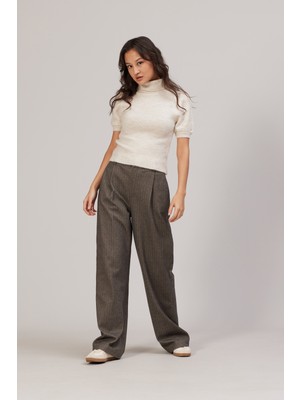 Nisan Triko Kısa Kollu Triko Kazak