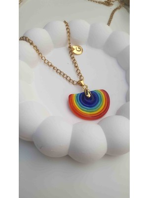 Mg-Storyy With Love-Gökkuşağı Murano Cam Sanatı Kolye Uçlu Çelik Kararmanyamaz -Kişiselleştirilebilir Istenilen Harf Eklenebilir Kolye