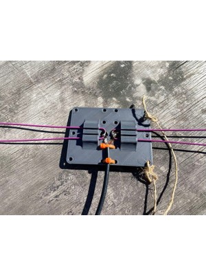 Akaslan Plastik 2m 70CM Dipol Tel Askıları ile Yapılmış (Bu Ürün Sadece Plastik Parçadır - Almadan Önce Soru Sorabilirsiniz)