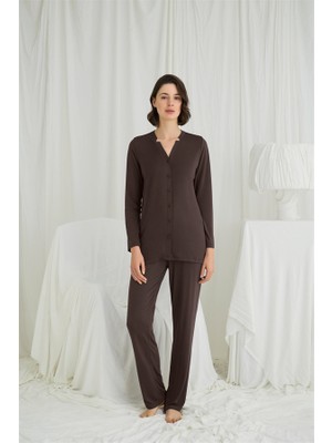 MOTTO10 Butik Uzun Kollu Boydan Düğmeli V Yaka Pijama Takımı
