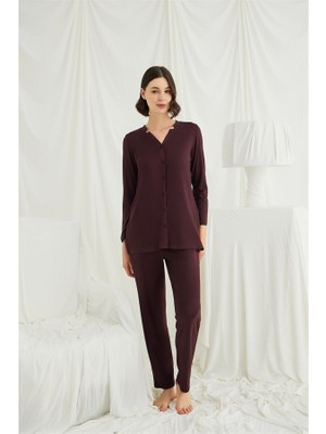 MOTTO10 Butik Uzun Kollu Boydan Düğmeli V Yaka Pijama Takımı