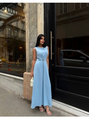 Kadın Taş Detaylı Uzun Abiye Elbise – Zarif Davet ve Özel Gün Elbisesi