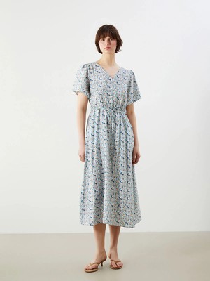 Lc Waikiki Yeni Sezon V Yaka Çiçekli Elbise