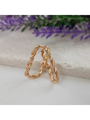 Lente Aksesuar Xuping Vıp Serisi Zirkon Taşlı Oval Burgu Küpe