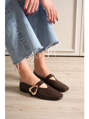 Shemard Kadın Kahverengi Babet Rugan Kalp Tokalı Ortopedik Rahat