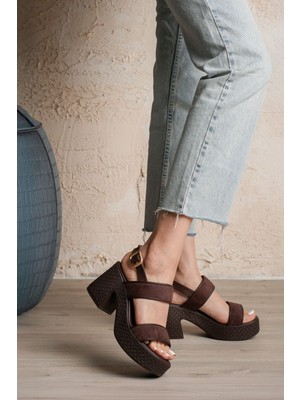 Shemard Nina Kadın Kahverengi Süet Dolgu Topuklu Sandalet