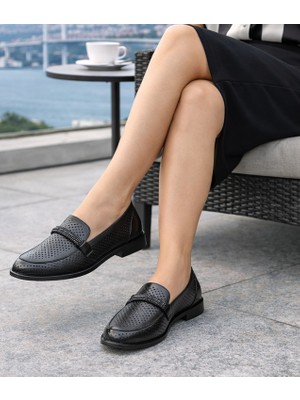 TwoEgoist Kadın Hakiki Deri Günlük Tokalı Klasik  Babet Loafer Ayakkabı