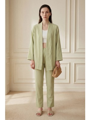 Hiccup Kadınlar MY FASHION Çizgili İki Parçalı Takım, Açık Yakalı Adaçayı Yeşili