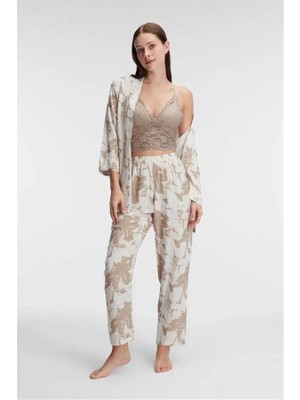 Fantastik Store Arias Closet Ip Askılı V Yaka Çiçek Desenli Yazlık Dokuma Dantel Detaylı Sabahlık Pijama Takımı