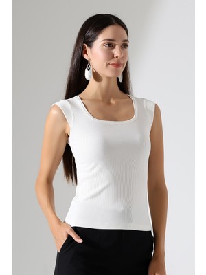Şiir Leon Slim Fit U Yaka Ay Kollu Esnek Basic Kaşkorse Kadın Top & Bluz & Tshirt - Ekru