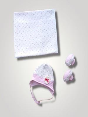 Epilons Yenidoğan Baskılı Double Face Şapka ve Patikli 3lü Bebek Battaniye Takımı